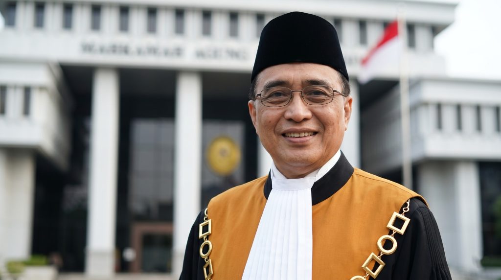 Prof. Dr. H. Sunarto: Nakhoda Keadilan di Mahkamah Agung