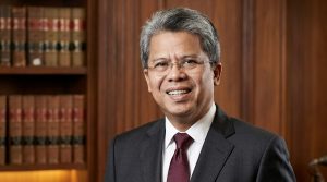 Potret Todung Mulya Lubis, S.H., L.LM sebagai pengacara senior Indonesia yang berwibawa